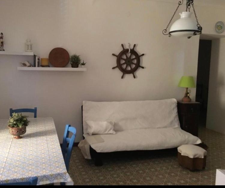 Casa Vacanza Il Timone ชากกา ภายนอก รูปภาพ